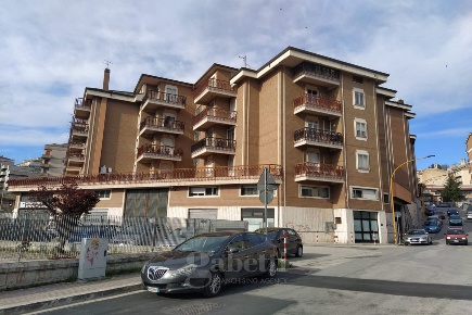 Foto Magazzino in Insorti D'Ungheria, Campobasso Semicentro di 1870 m²