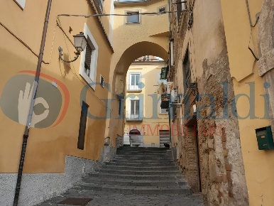Foto Negozio in Annunziata, Benevento Centro Storico di 40 m² con 2 locali