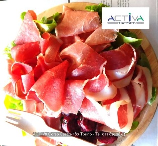 Foto Attività commerciale a Castiglione Torinese Centro di 72 m² in vendita