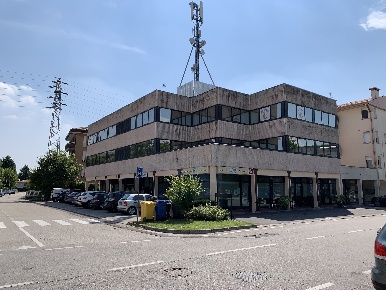 Foto Ufficio a Villorba Lancenigo Villorba di 252 m² con 10 locali