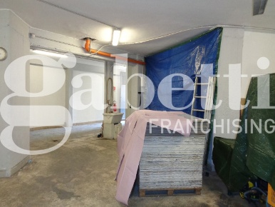 Foto Magazzino in Via della Zagara 28, Misterbianco Centro di 100 m²