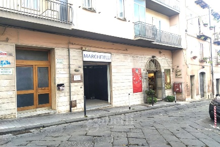 Foto Negozio in Marconi, Campobasso Centro Storico di 76 m² con 1 locali