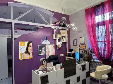 Foto Attività commerciale in Via Madama Cristina 00, Torino di 130 m²