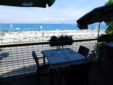 Foto Ristorante a Muggia Centro di 149 m² in vendita