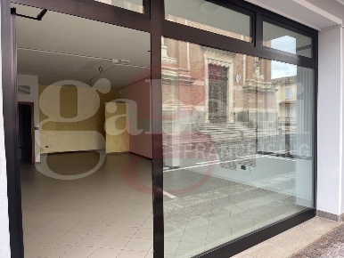 Foto Negozio in Via Roma 24, Pozzonovo Centro di 50 m² con 1 locali