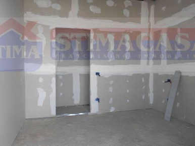 Foto Ufficio a Afragola di 80 m² con 4 locali in affitto