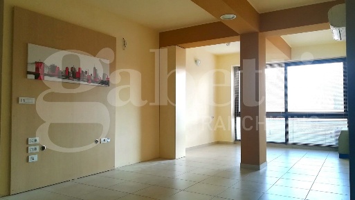 Foto Ufficio in Amorotti, Follonica Centro di 45 m² con 1 locali in vendita