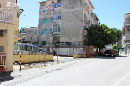 Foto Negozio in Via Santo Spirito 7/C, Lanciano Centro di 120 m² in vendita