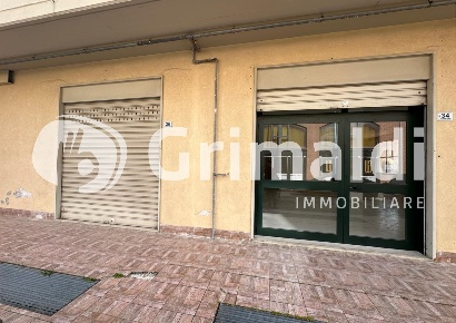Foto Attività commerciale in Via GIUSEPPE UNGARETTI 34, Pagliarone