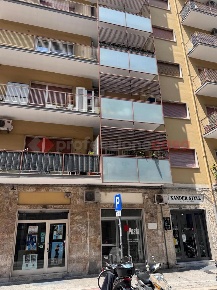 Foto Negozio in Via ettore fieramosca 75d, Bari Libertà di 22 m² in affitto