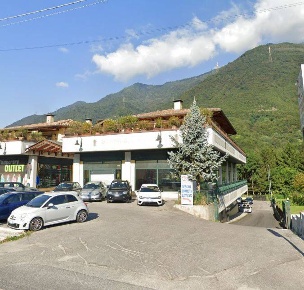 Foto Locale commerciale a Niardo Crist di 988 m² con 3 locali in vendita