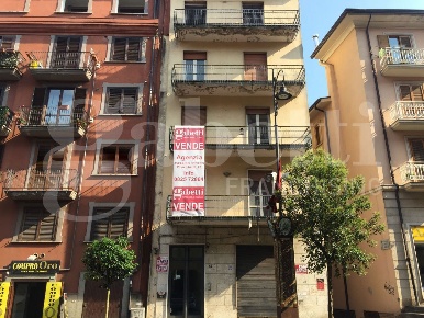 Foto Magazzino in Corso Umberto I 0, Avellino Centro Storico di 70 m²