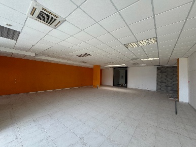 Foto Ufficio in Uffici di varie metrature in Via Villesiepi, Terni