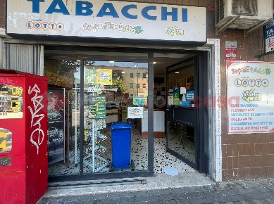 Foto Attività commerciale in Via Pascoli snc, Cassino Centro di 50 m²