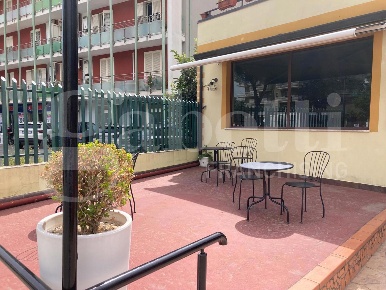 Foto Negozio in Via Domodossola 0, Battipaglia Centro di 150 m² in vendita