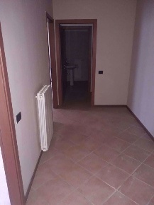 Foto Ufficio in santa maria, Uboldo di 90 m² con 3 locali in affitto