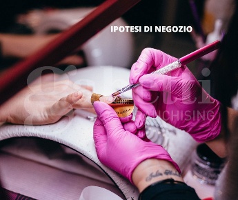 Foto Negozio in Via CHIOGGIA- CALLE CESARE BATTISTI 00, Chioggia di 17 m²