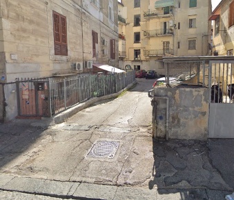 Foto Magazzino in filippo m. briganti, Napoli San Carlo All'Arena di 45 m²
