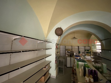 Foto Negozio a Livorno Attias - Marconi di 60 m² con 3 locali in affitto
