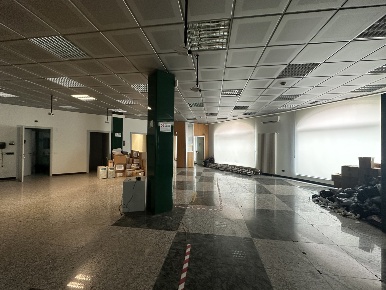 Foto Ufficio in Via Sempione Via Dante 1, Marano Ticino di 328 m²