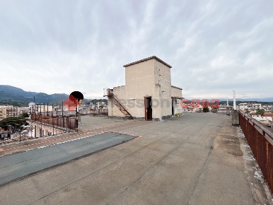 Foto Magazzino in Via Operai 102, Barcellona Pozzo di Gotto Centro