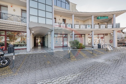 Foto Ufficio a Camposampiero Centro di 150 m² in affitto