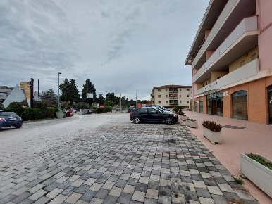 Foto Magazzino in Via Nazionale 0, Tortoreto Tortoreto Lido di 250 m²