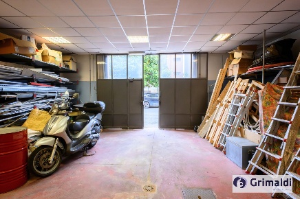 Foto Negozio in Antonio Veranzio, Roma Fonte Meravigliosa di 128 m²