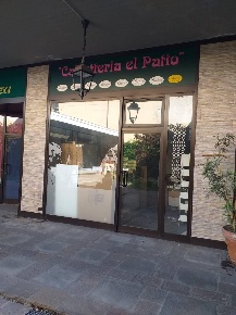Foto Locale commerciale in VIA San Ciriaco 13, Ciriè Centro di 63 m²
