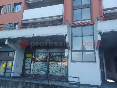 Foto Negozio in Viale della repubblica 69, Busto Arsizio Beata Giuliana