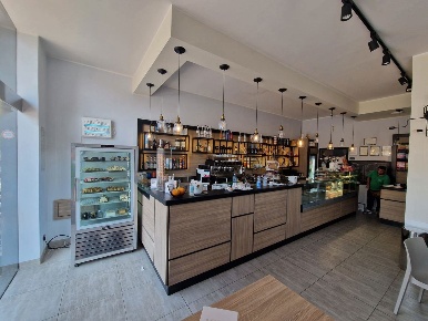 Foto Bar in Via Marco Polo 89, Messina Minissale di 150 m² con 2 locali