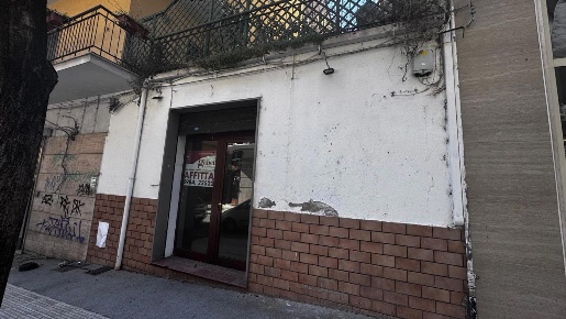 Foto Magazzino in Via COSENZA VIA MICELI 21, Cosenza Centro di 58 m²