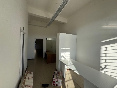 Foto Negozio in Via Locale Commerciale in Via del rivo 94, Terni Borgo Rivo