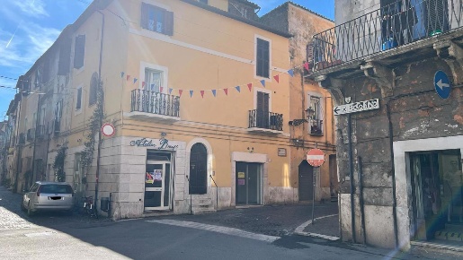 Foto Negozio in Corso bruno buozzi 100, Civita Castellana Centro di 54 m²