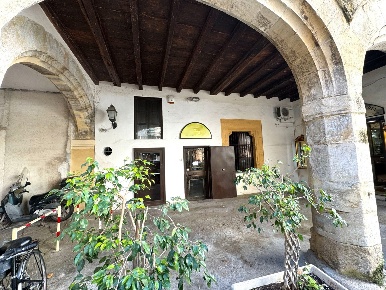 Foto Negozio in Piazza Meli 5, Palermo Castellammare di 36 m² in affitto