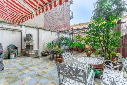 Foto Appartamento in via Veniero, Milano Monte Rosa - Lotto di 128 m²
