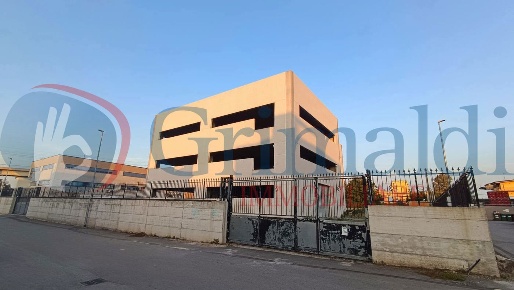 Foto Ufficio in Mazzini, Castello di Cisterna di 500 m² con 5 locali