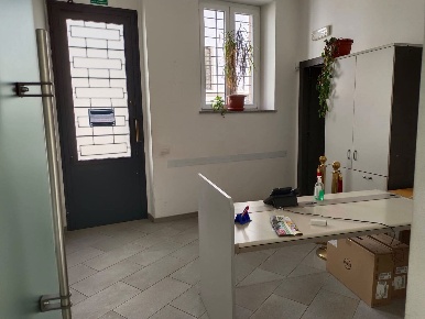 Foto Ufficio in Via Solferino 16, Lodi Centro Storico di 140 m² in affitto