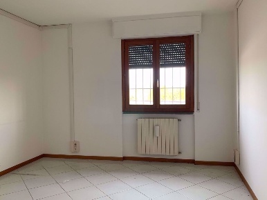 Foto Ufficio in Calamandrei, Arezzo Pescaiola di 52 m² con 1 locali