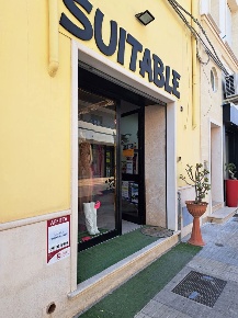 Foto Negozio in Via Roma 20, Manduria Centro di 60 m² con 1 locali