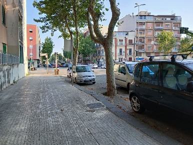 Foto Negozio in Via Garibaldi 316, Messina Libertà di 66 m² con 3 locali