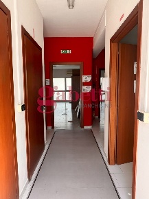 Foto Ufficio in Via Sant'Ormisda 40, Venafro Centro di 109 m² con 4 locali