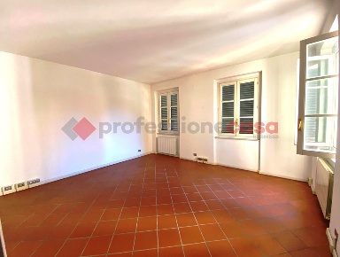 Foto Ufficio a Livorno Quartiere Venezia di 120 m² con 4 locali in affitto