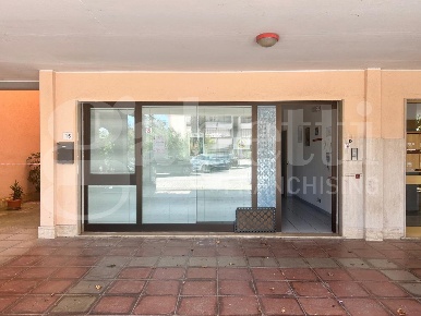 Foto Ufficio in Via Parmenide snc, Latina Latina Scalo di 60 m² in vendita