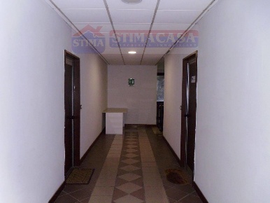 Foto Ufficio a Casoria Centro di 70 m² con 2 locali in affitto