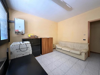 Foto Ufficio in CALAMANDREI, Arezzo Pescaiola di 40 m² con 2 locali