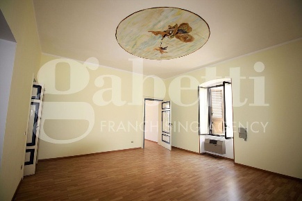 Foto Ufficio in Corso Garibaldi 67, Isernia Centro di 188 m² con 4 locali