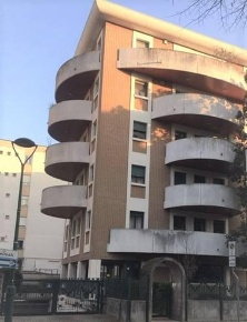 Foto Attività commerciale a Venezia Mestre di 45 m² con 3 locali in vendita