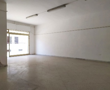 Foto Negozio in Via Sac. Leonardo Tarentini 23, Manduria Centro di 105 m²
