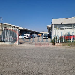 Foto Laboratorio in Via Lambro 32/12, Opera Centro di 135 m² con 2 locali